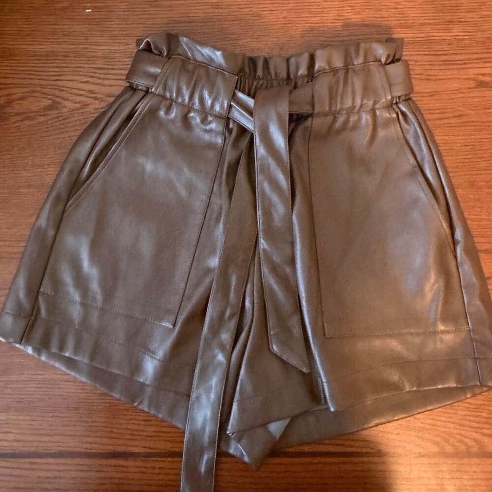 Mason’s Women’s Brown Pleather Shorts Size Small EUC Italian Designer